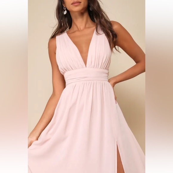 Lulu’s Heavenly Hues flowy White front+ back deep v  Maxi Dress NWT Size M - Picture 4 of 14